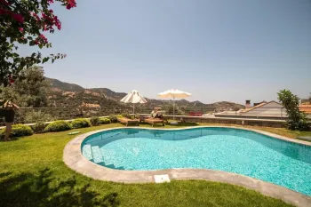 Home in Yalikavak